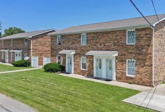 Building Photo - 205/207 2nd Street E