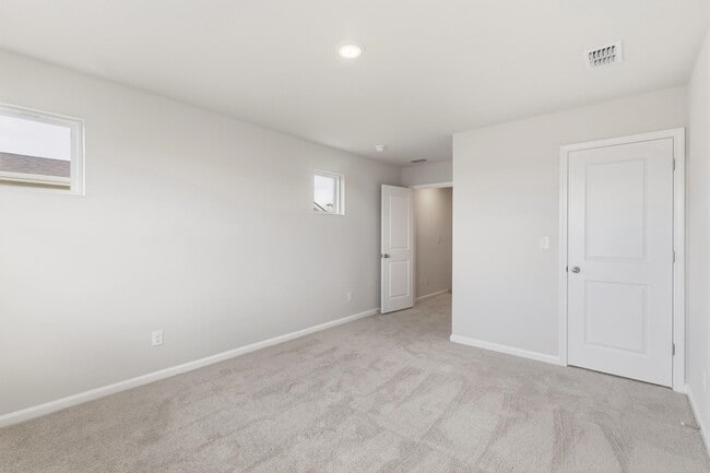 Building Photo - 730 Ebb Tide Rd