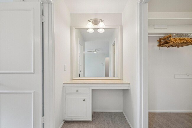 Building Photo - 2505 Comburg Castle Way