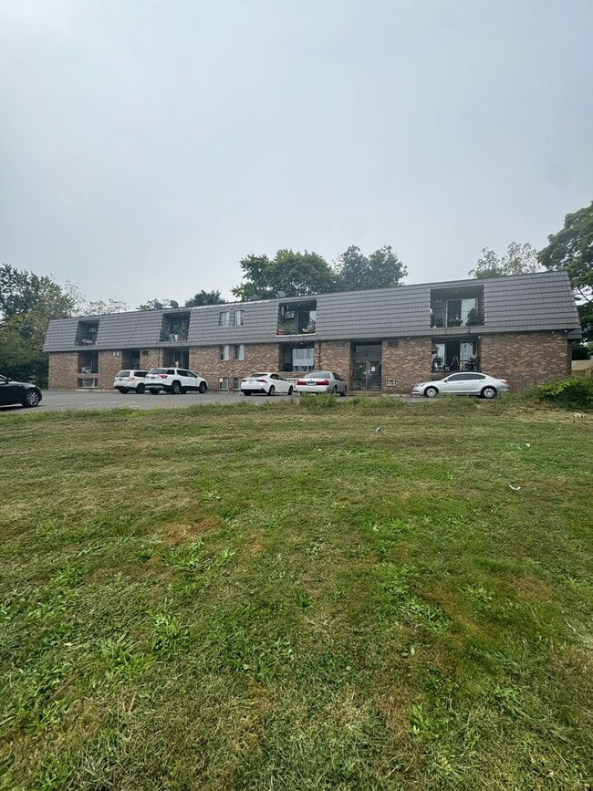 Building Photo - 44-46 Capitol Avenue