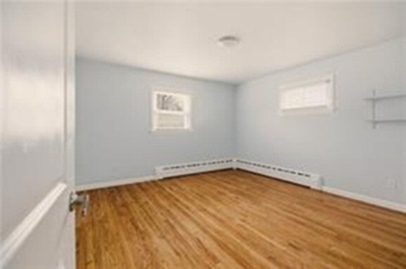 Building Photo - 92 Brackett Ave