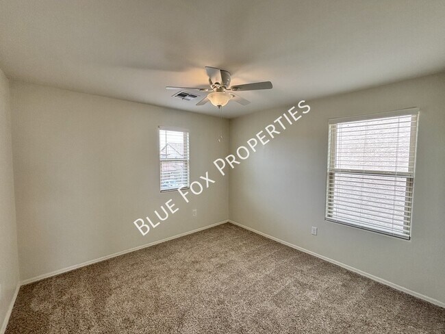 Building Photo - 8518 W Pelican Pl