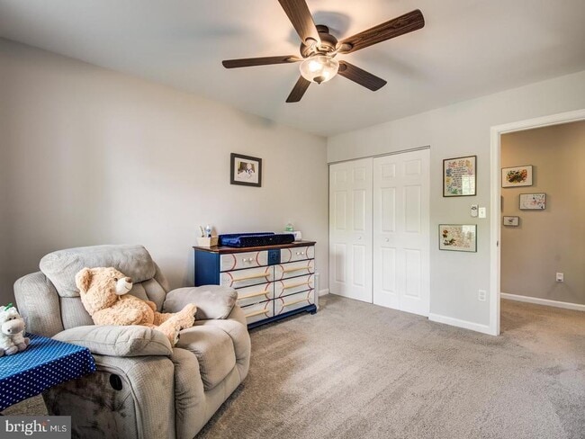 Building Photo - 15744 Beau Ridge Dr