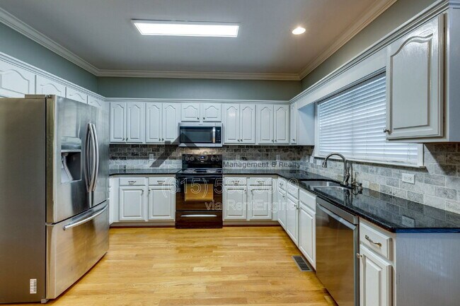 Building Photo - 3848 Kedron Rd