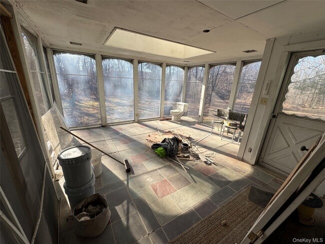 Building Photo - 68 Chapel Rd