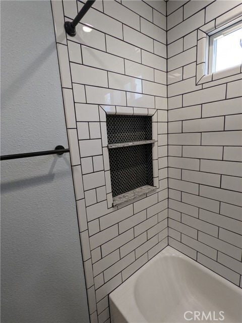 Building Photo - 2317 5th St