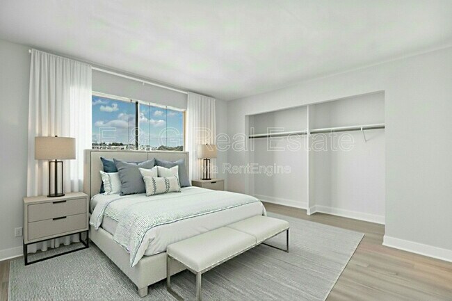 Building Photo - 30 E Brown Rd