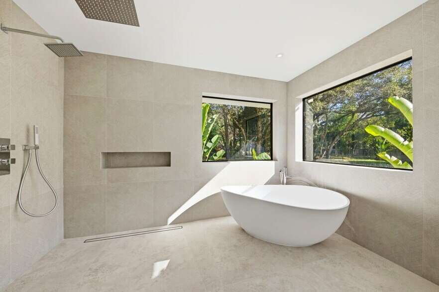 Building Photo - 8800 SW 118th St