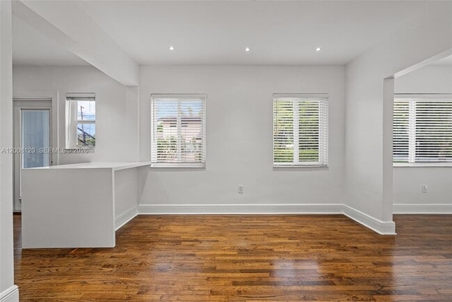 Building Photo - 3500 Ponce de Leon Blvd