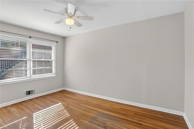 Building Photo - 3086 Caldwell Rd NE