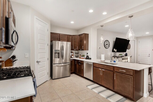 Building Photo - 5701 S Verde