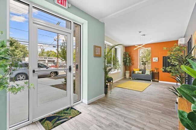 Building Photo - 306 Bergen Ave