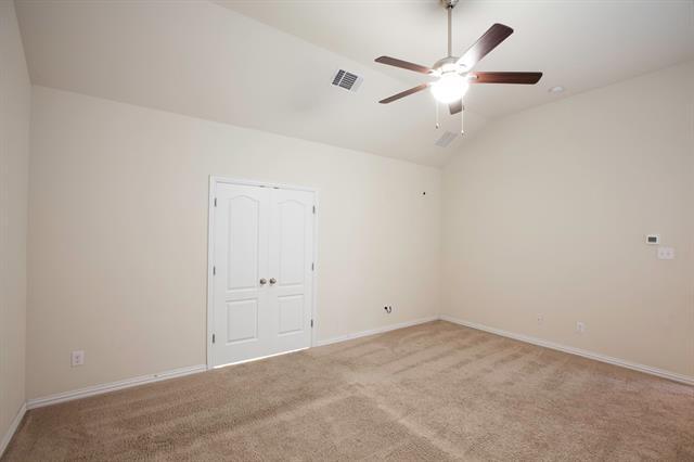 Building Photo - 5601 Fremont Dr