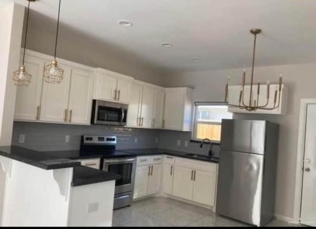 Building Photo - 9 Puffin Ave