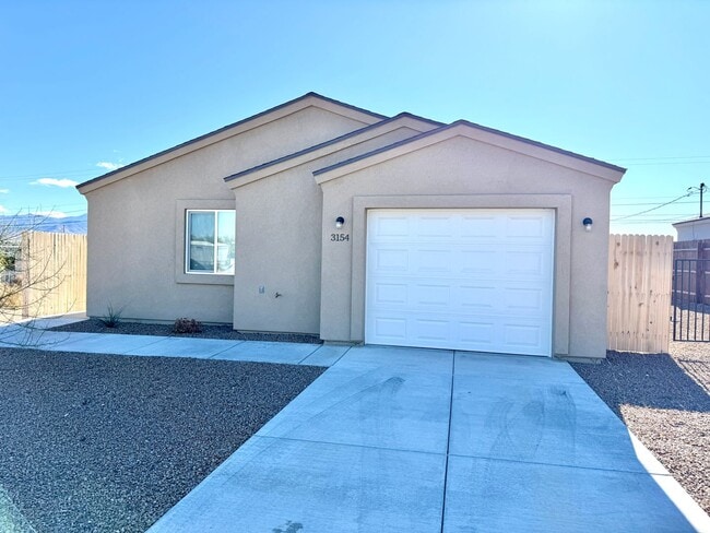 Building Photo - 2025 Built 2 Bedroom Home with Garage- Available Now!