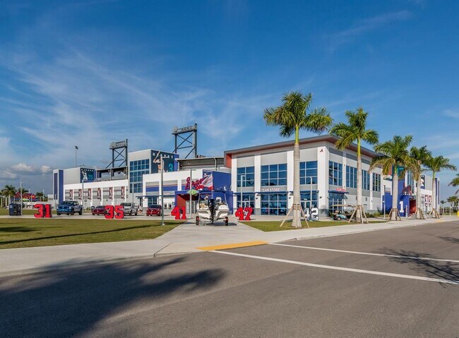 Building Photo - 268 Southampton Dr