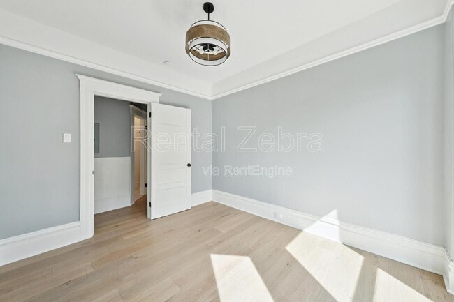 Building Photo - 1192 Pacific Ave