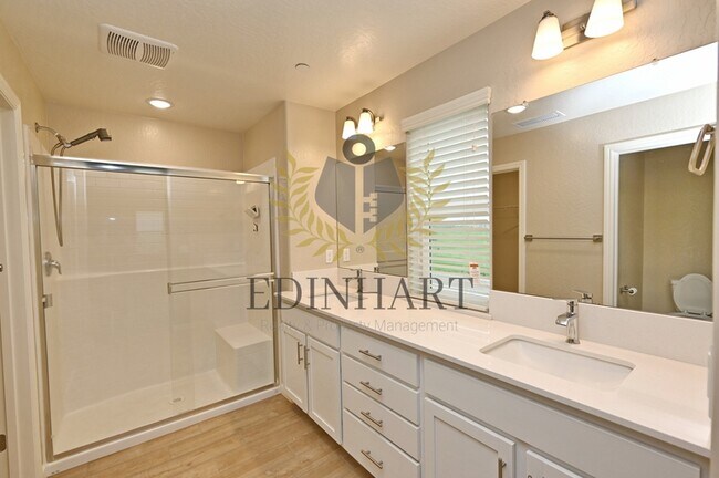 Building Photo - 231 Nabors Dr S