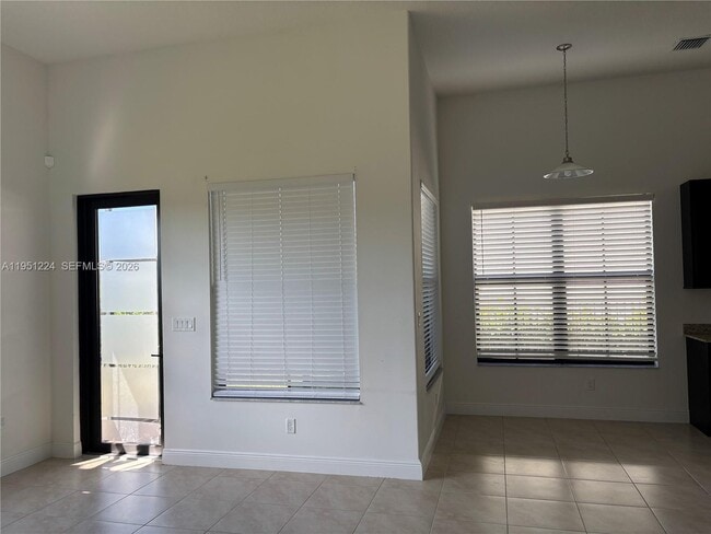 Building Photo - 4783 Rosetta Ter