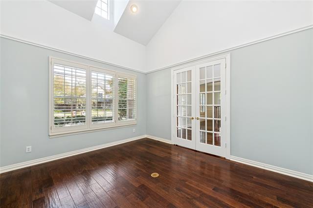 Building Photo - 2107 Spindletop Trail