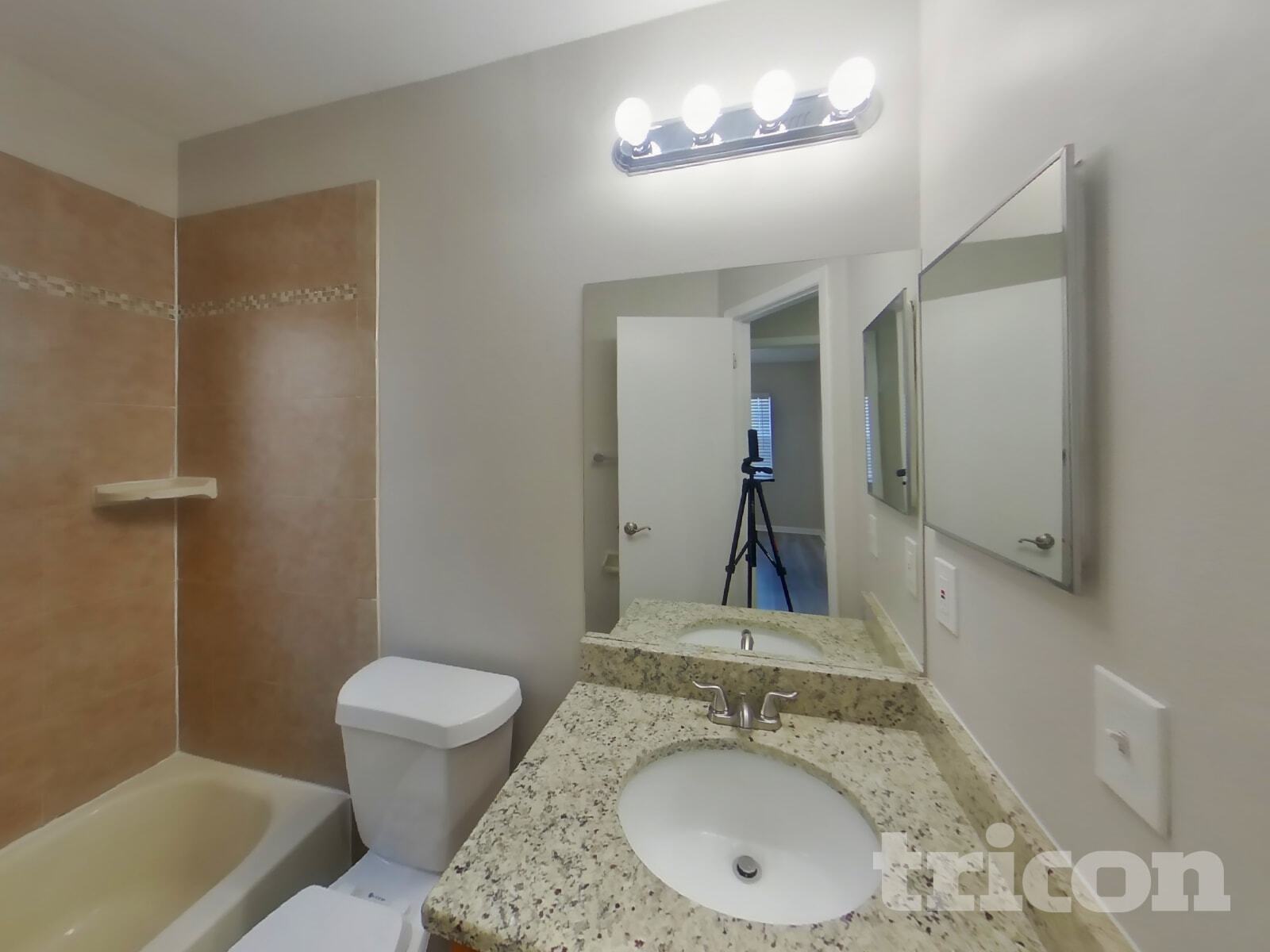 Building Photo - 320 Laxton Ln