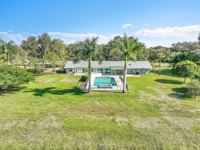 Building Photo - 8631 Steeplechase Dr