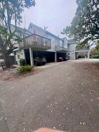 Building Photo - 1698 47th Ave