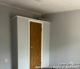 Building Photo - 454 Overland Trail