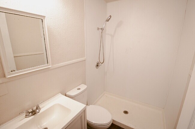 Building Photo - Charming 3-Bed Home in Lubbock