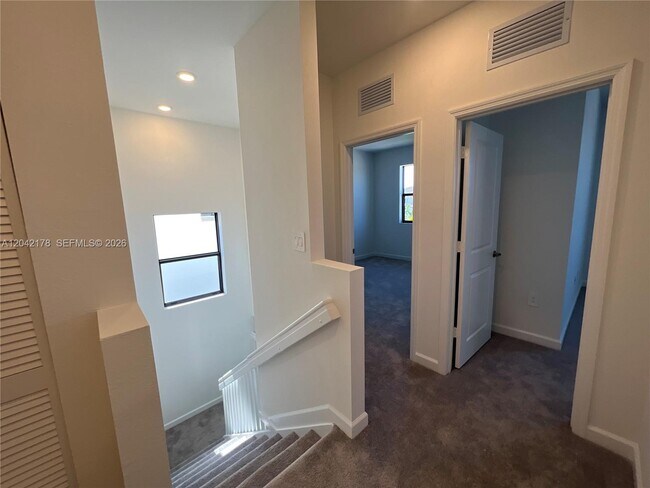 Building Photo - 11936 SW 240th St