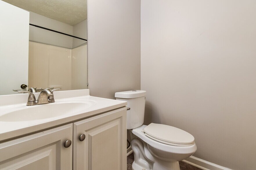 Building Photo - 4114 Red Laurel Way SW