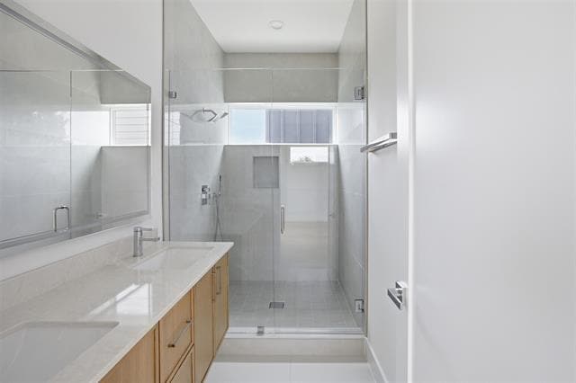 Building Photo - 4605 Belmont Ave