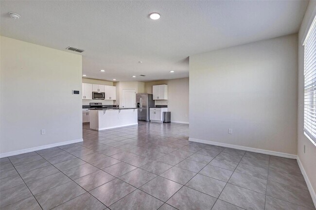 Building Photo - 1466 Mary Belle Ave