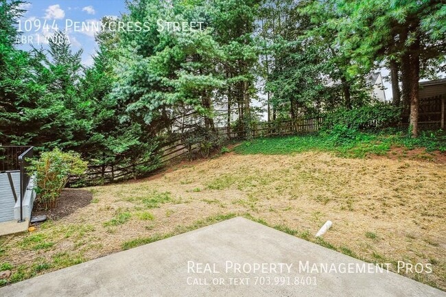 Building Photo - 10944 Pennycress St