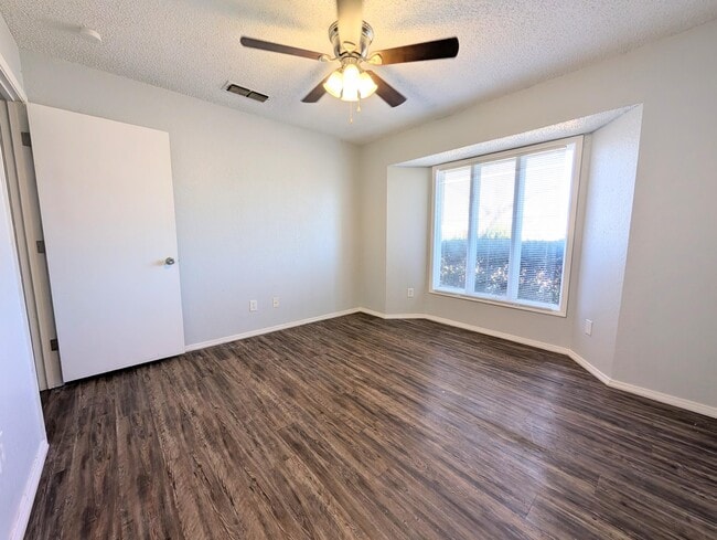 Building Photo - 4403 58th St