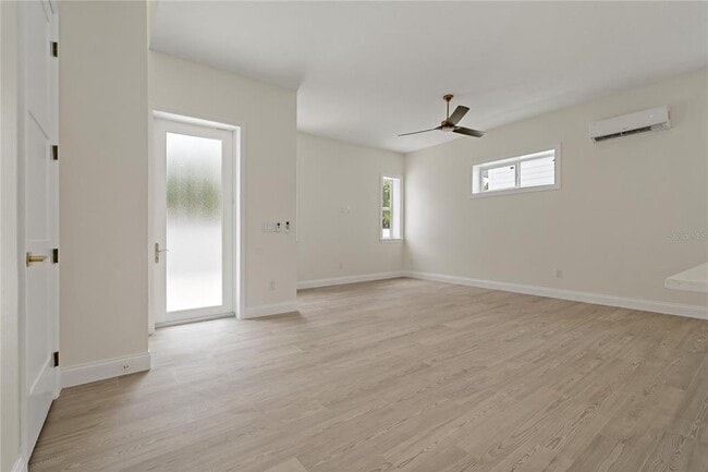 Building Photo - 1348 San Christopher Dr