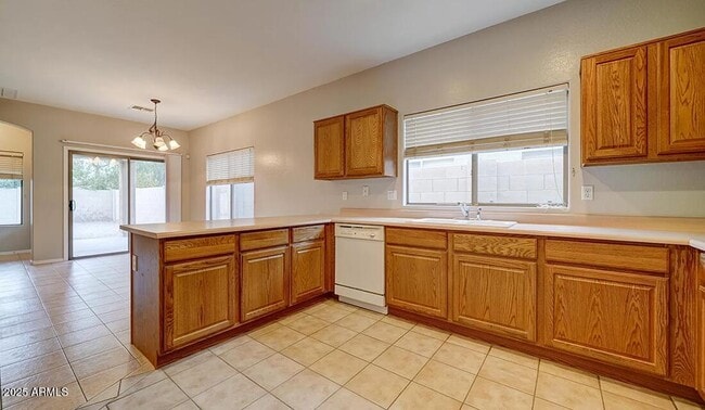 Building Photo - 44811 Paraiso Ln