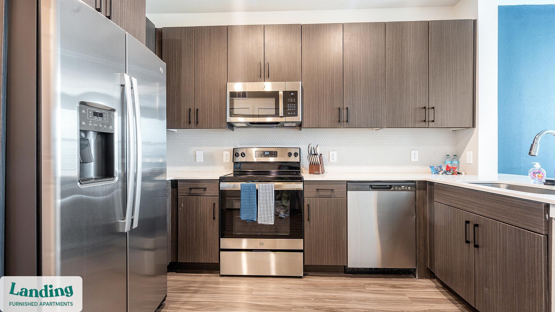 Building Photo - 14015 Univ Pass