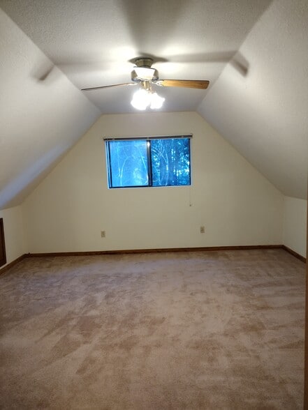 Building Photo - 1200 Aurora Ln