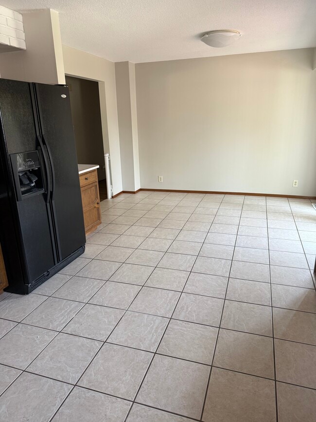 Building Photo - 1306 SE Bel Aire Rd