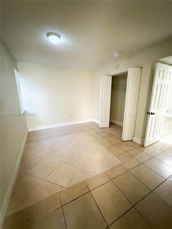 Building Photo - 1751 NW 75th Ave