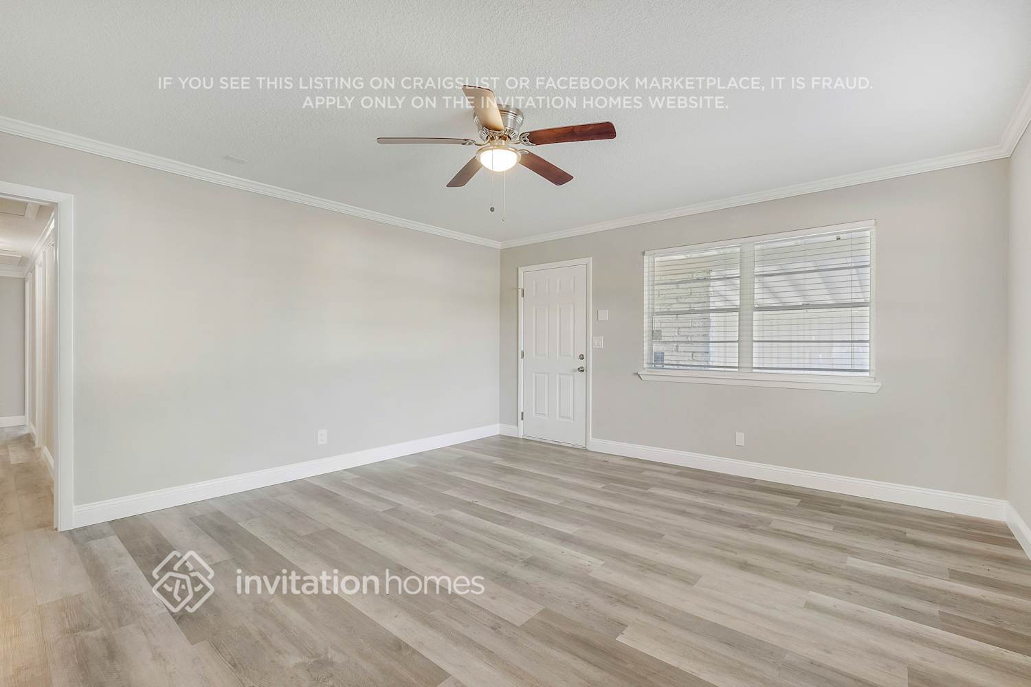 Building Photo - 6266 Shady Oak Dr