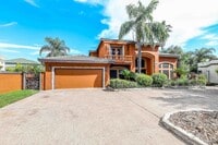 Building Photo - 503 W Avon Ct