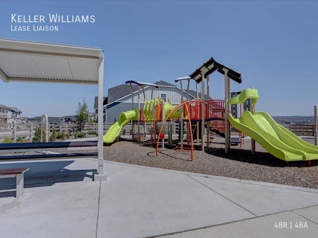 Building Photo - 8800 Hugo Dr