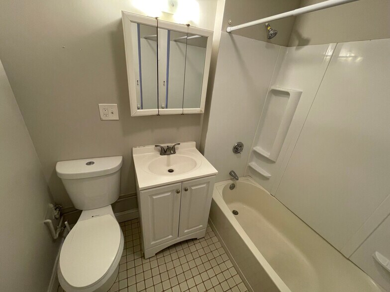 Building Photo - 50 JFK St