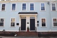 Building Photo - 2 Griffin Pl