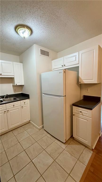 Building Photo - 3595 Woodbriar Cir