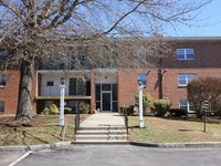 Building Photo - 153 Milk St