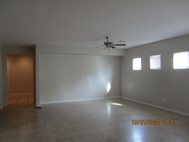 Building Photo - Beautiful Siungle-story home in Aliante