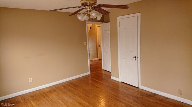 Building Photo - 1158 Castleton Rd